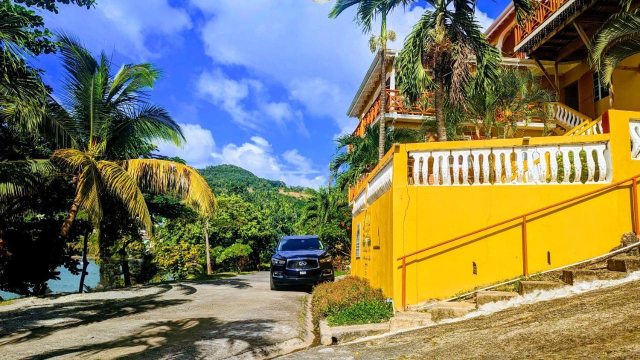 Отель Sunset Lane Laborie Экстерьер фото